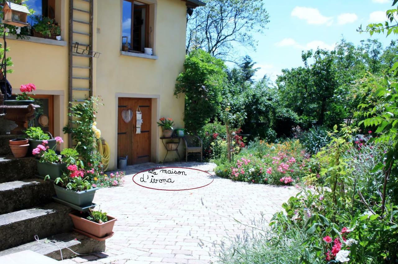 La Maison D'Ivona La Tour-de-Salvagny Exterior photo